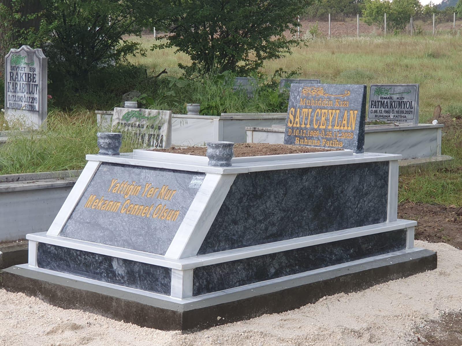 Konik Eğimli Mezar Modelleri