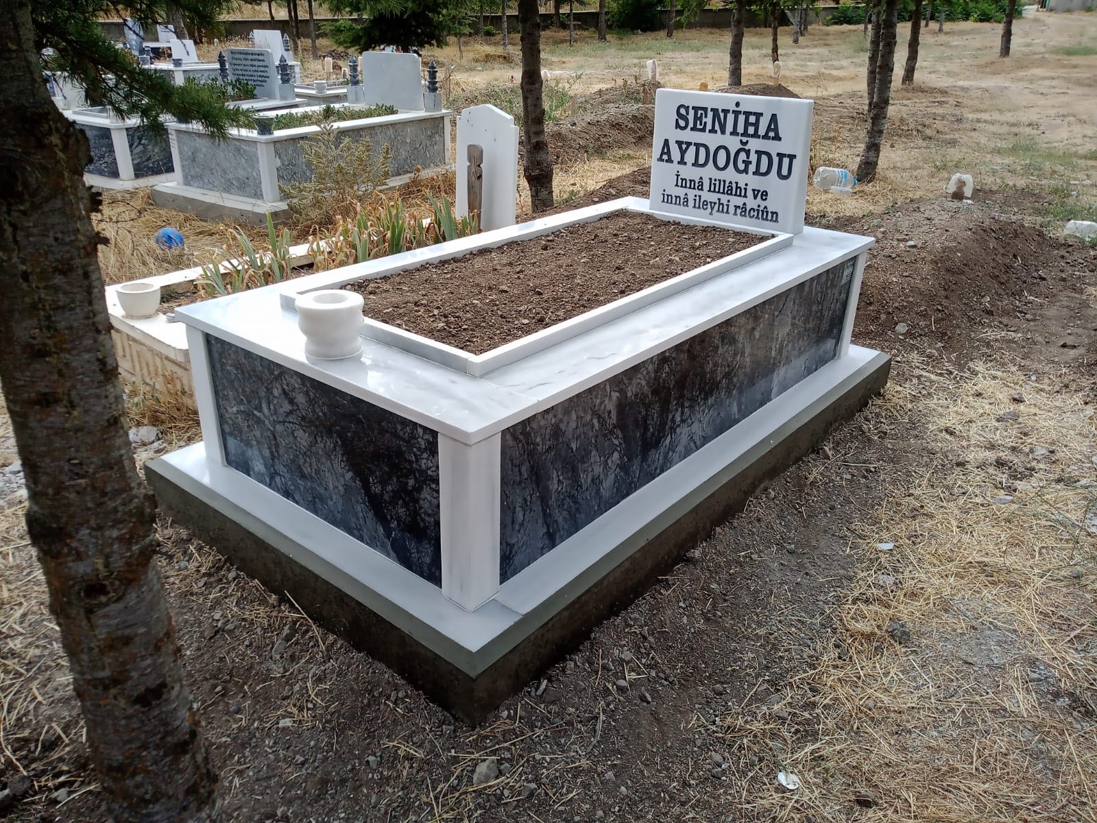 Siyah Mermer Mezar Modeli